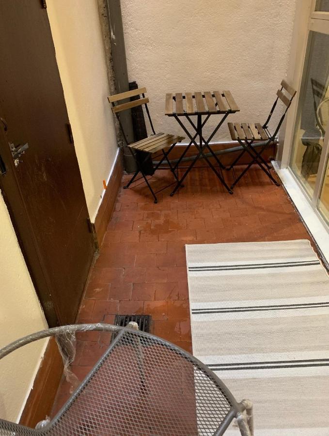 Lavapies Apartment Madrid Exterior photo
